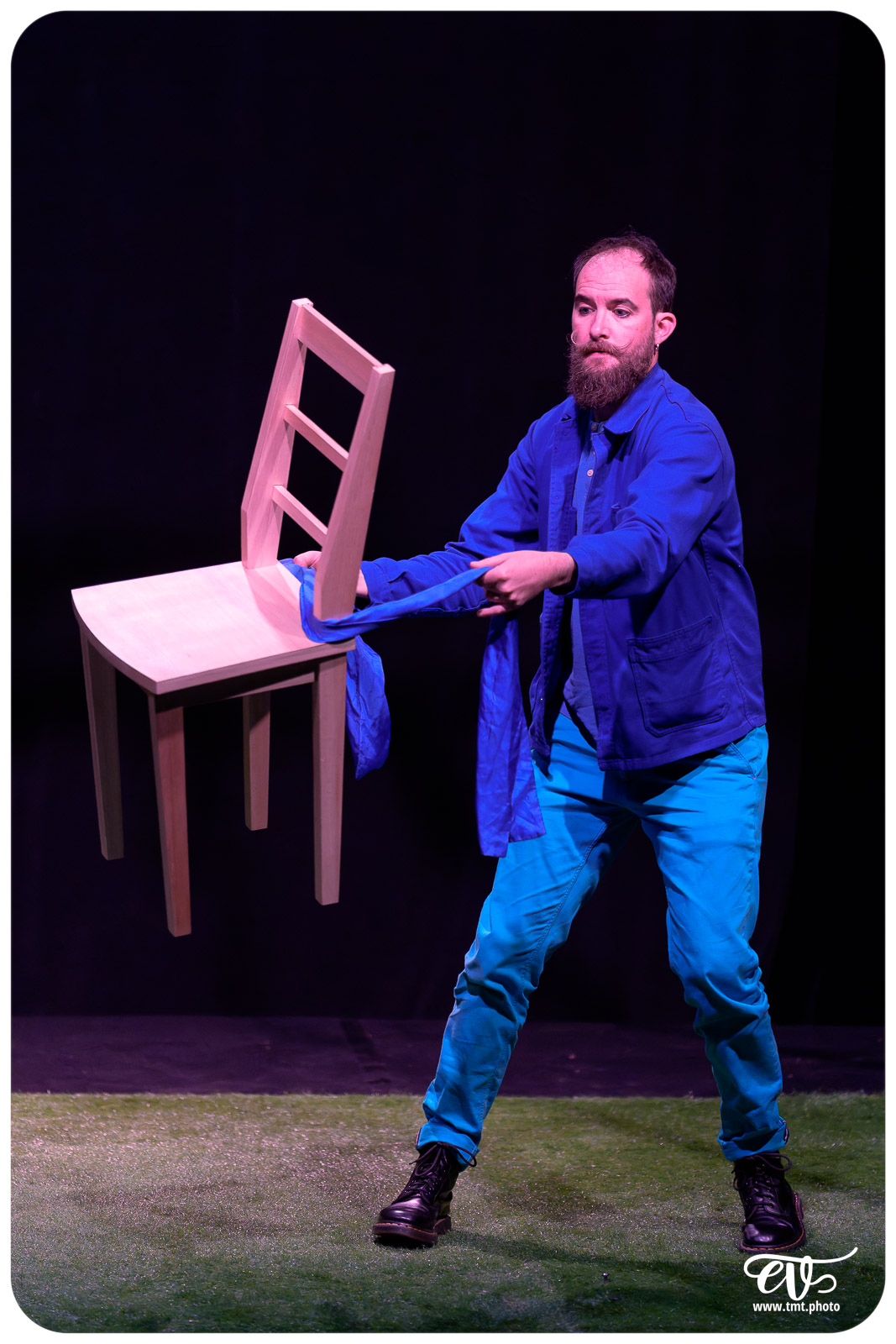 LE VERTIGE DE L'ENVERS (CIE L'ENVOLÉE CIRQUE)